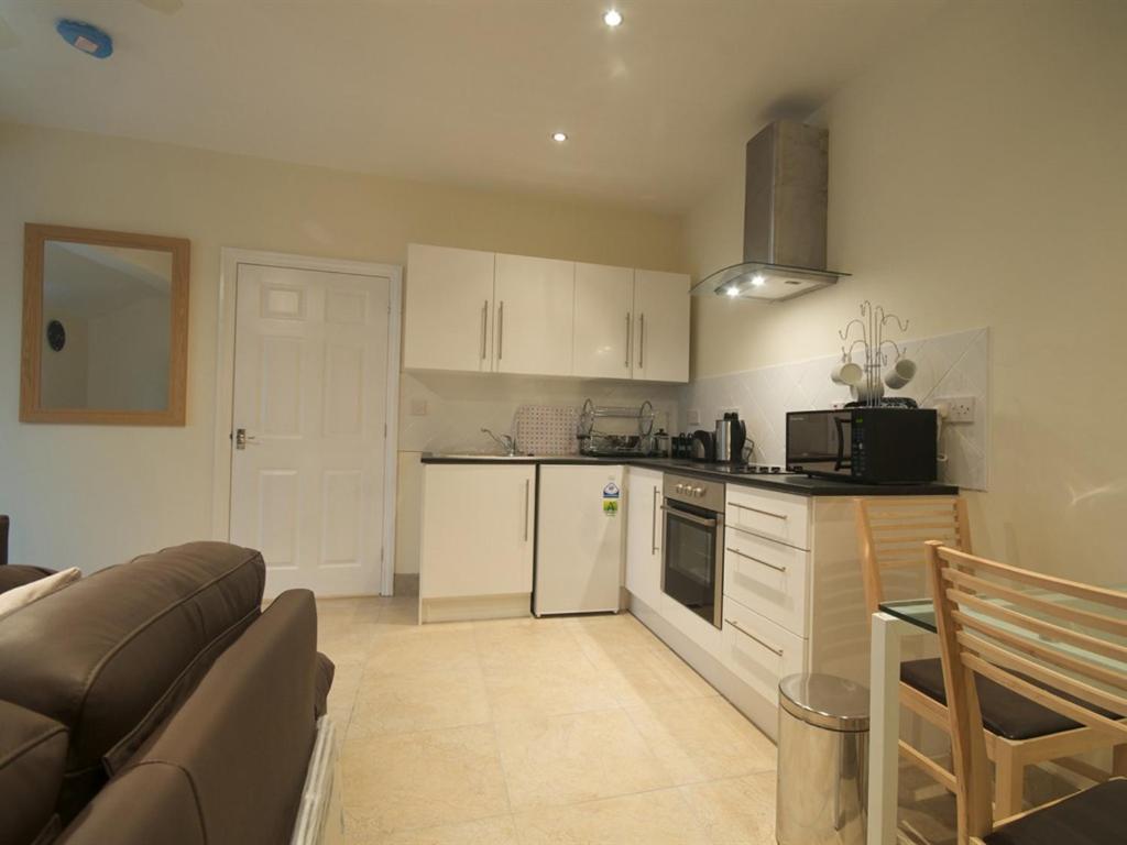 Treetops Cottages & Spa Grimsby Habitación foto